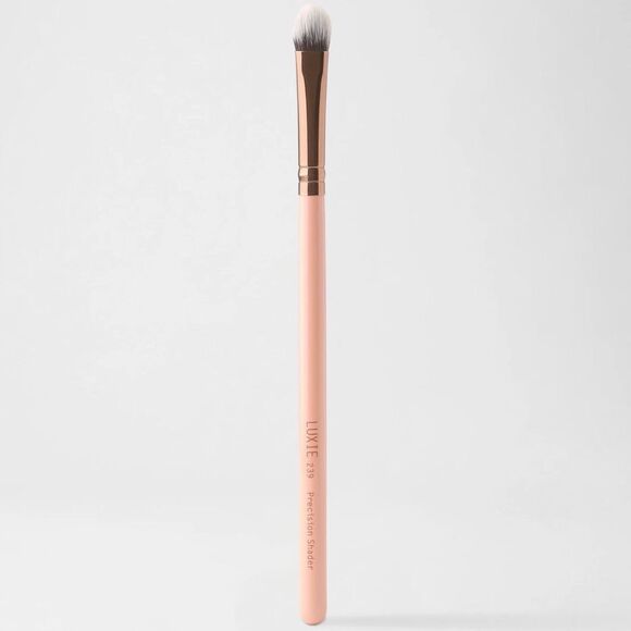 LUXIE 239 Precision Shade Brush - Rose Gold - Picture 1 of 6